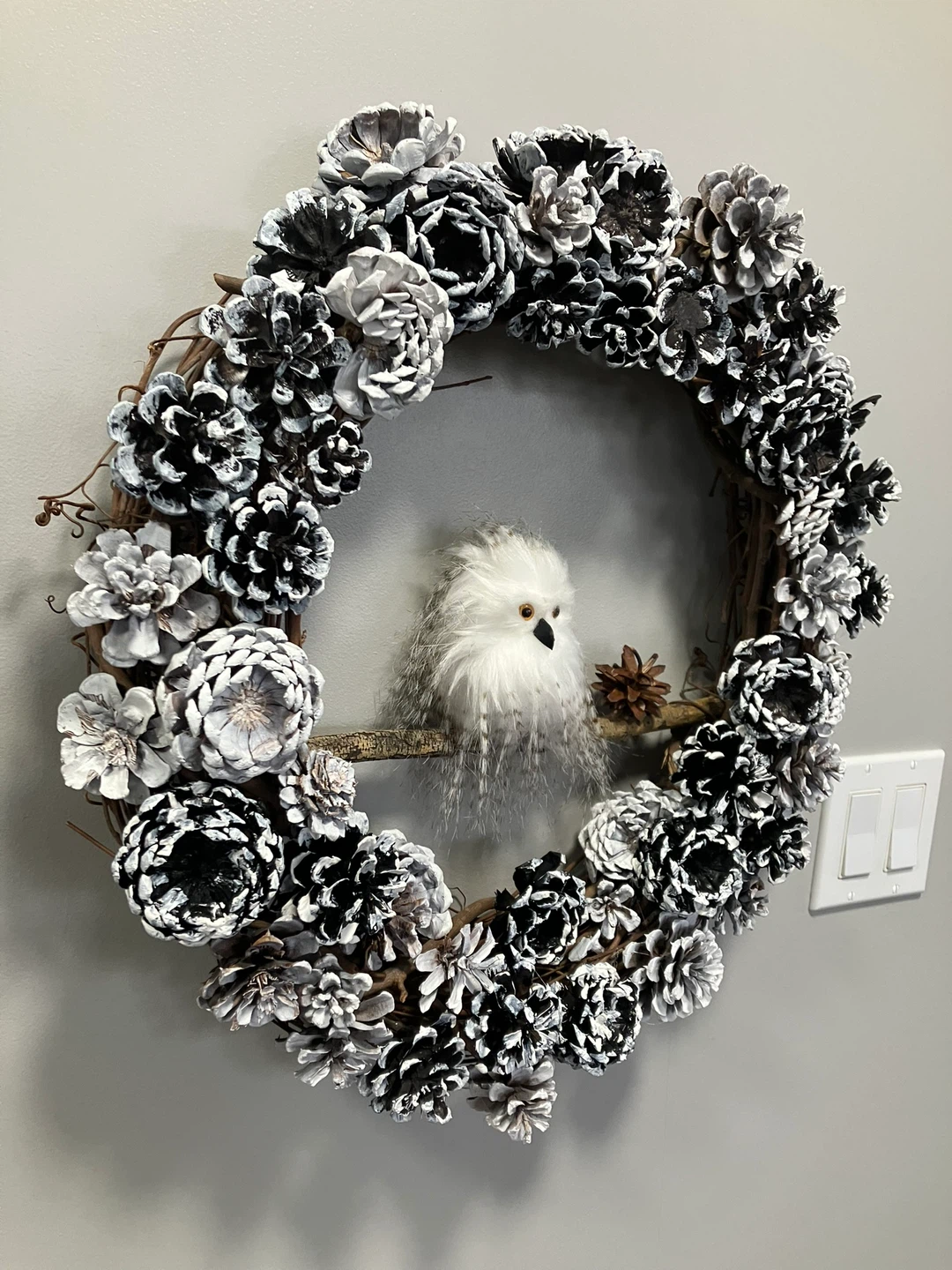 Pinecone Wreath with Snowy Owl - photo 5