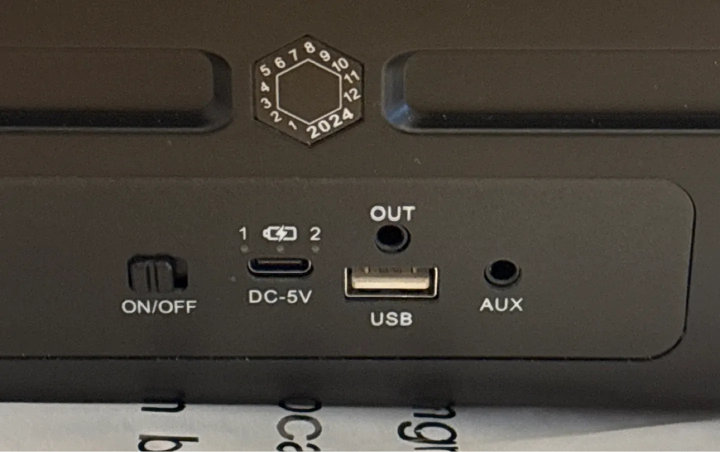 SINWE SK1 Karaoke Speaker with Microphones - Black image indicator(5)