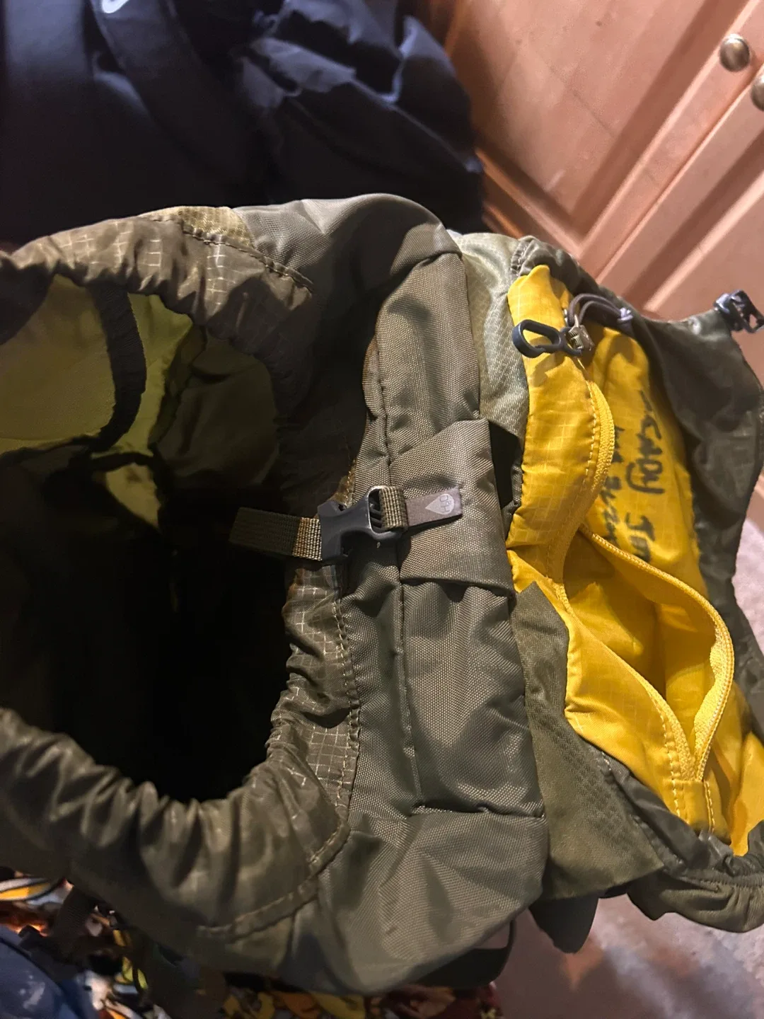 Gregory Stout 35 Backpack - Hiking Pack image indicator(6)