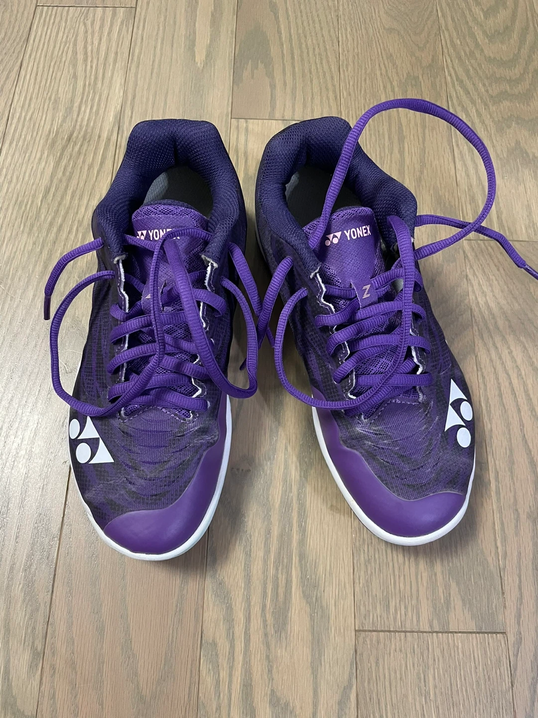 Yonex Aerus Z Purple Badminton Shoes - Women's Size 6