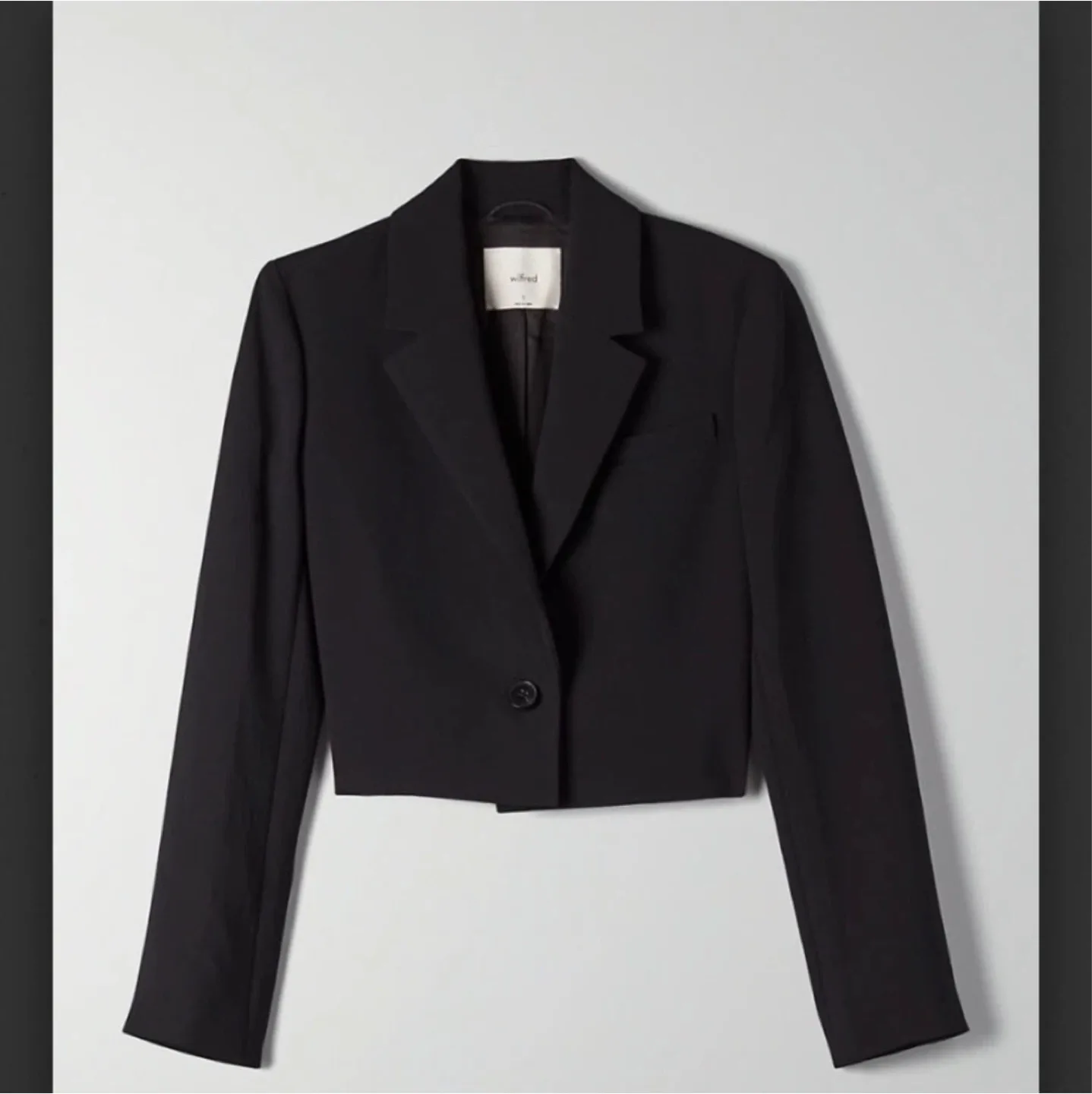 Aritzia Wilfred La Paz cropped blazer L image indicator(2)