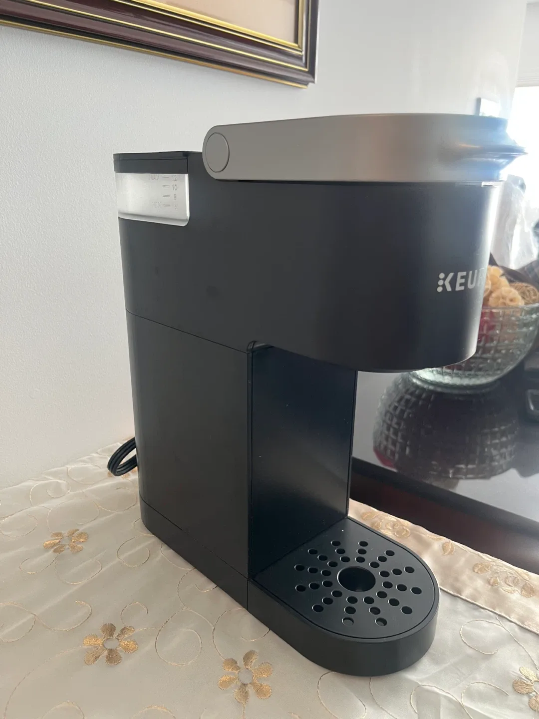 Keurig Single Serve Coffee Maker - Black image indicator(3)