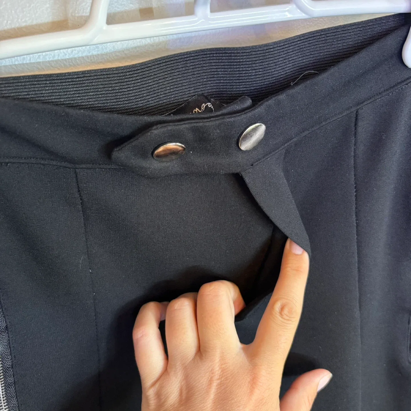 Lily Morgan Black Ponte Skinny Pants Elasticized Waist Size S image indicator(3)