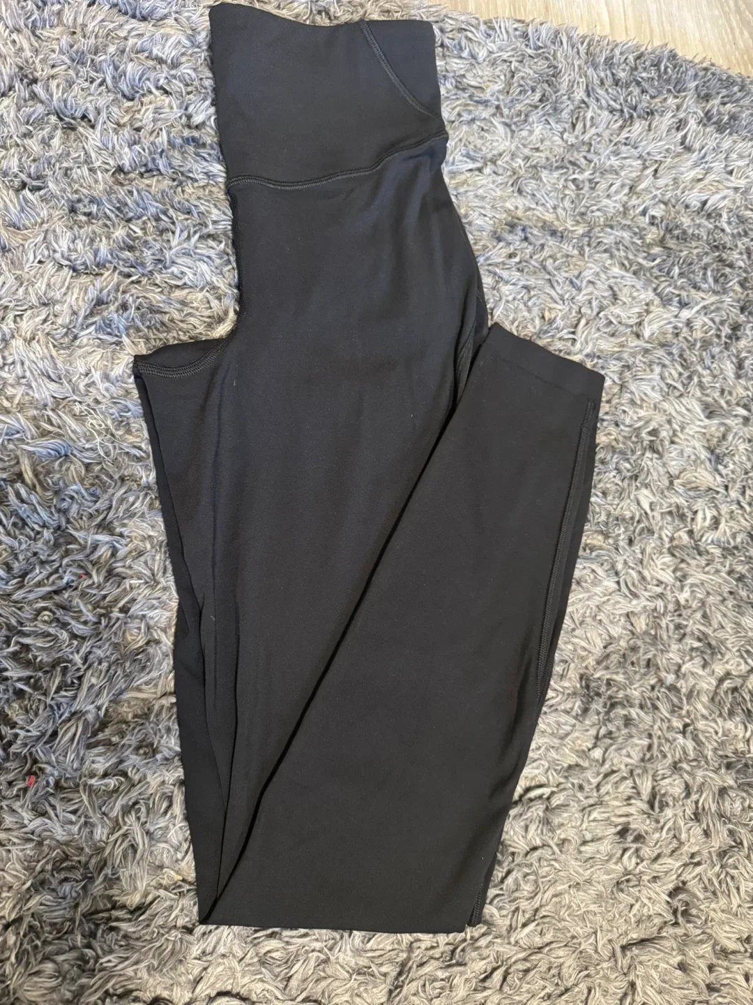 Lululemon Black Leggings image indicator(3)