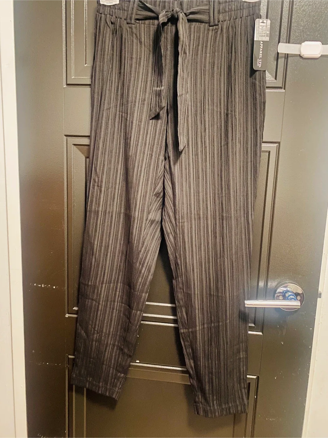 New SOHO Apparel Ltd. Black Ribbed Pants - Size S thumbnail