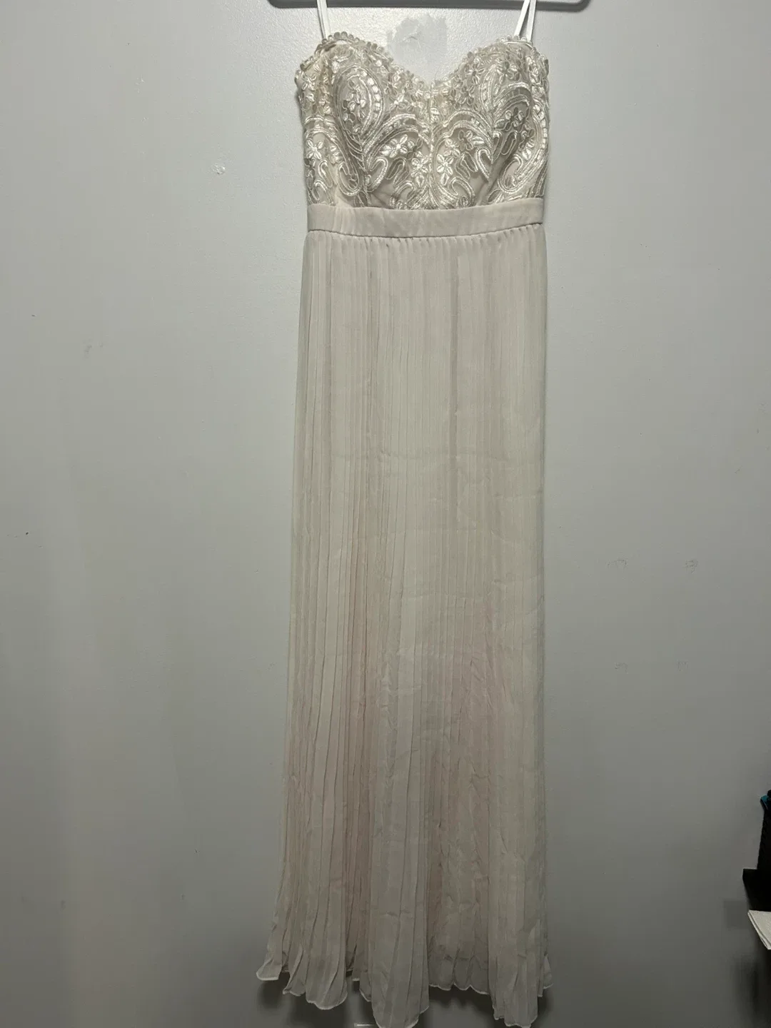 Fashion Nova Cream classy Dress - Size S