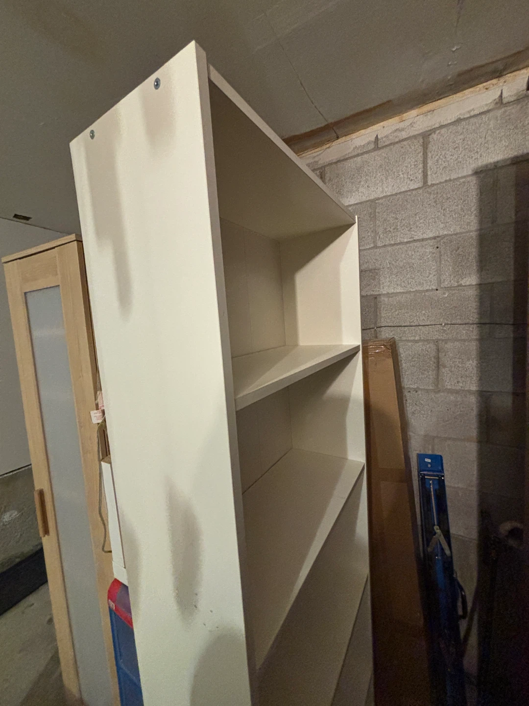 White Bookcase - photo 2