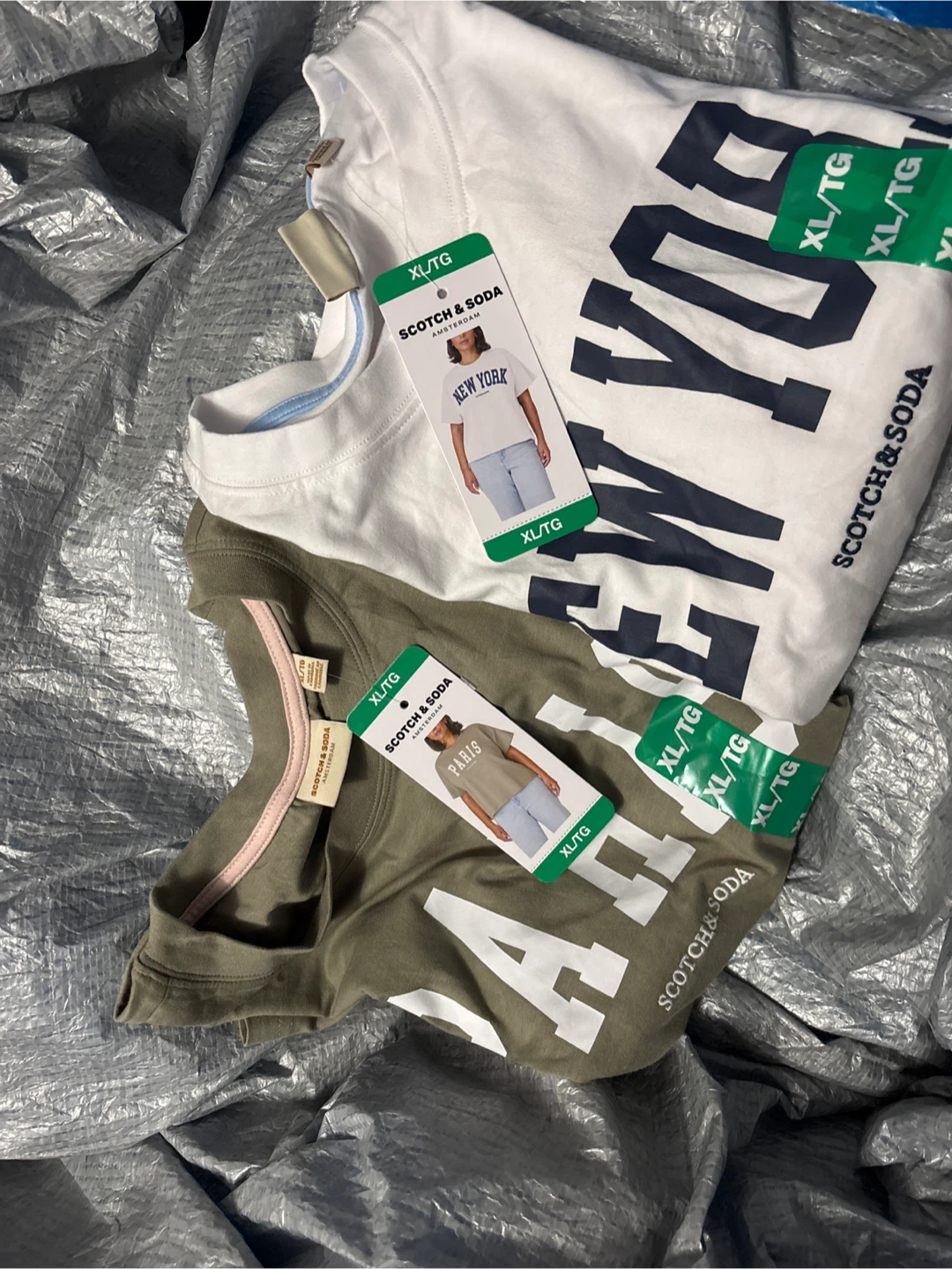 2 pairs New Scotch & Soda T-Shirts - XL