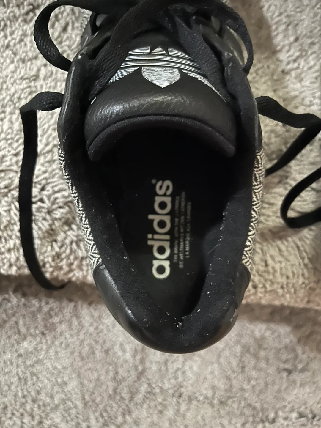 Adidas Superstar Black Sneakers image indicator(4)