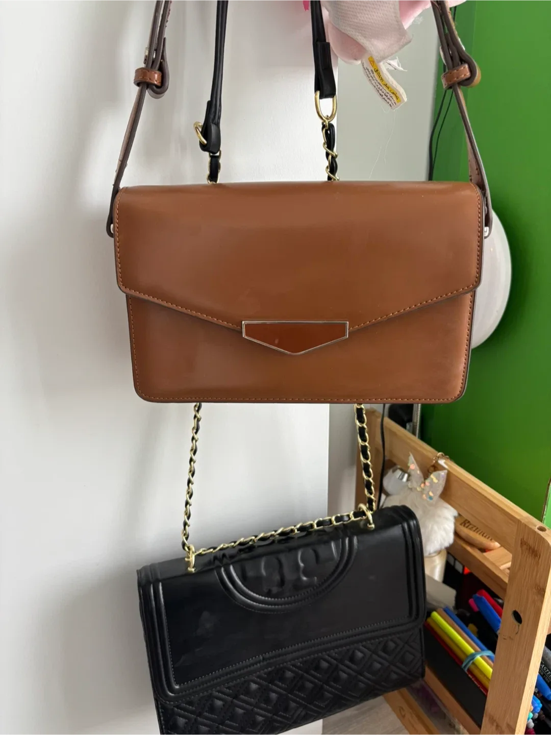 Tory Burch Black Shoulder Bag image indicator(4)