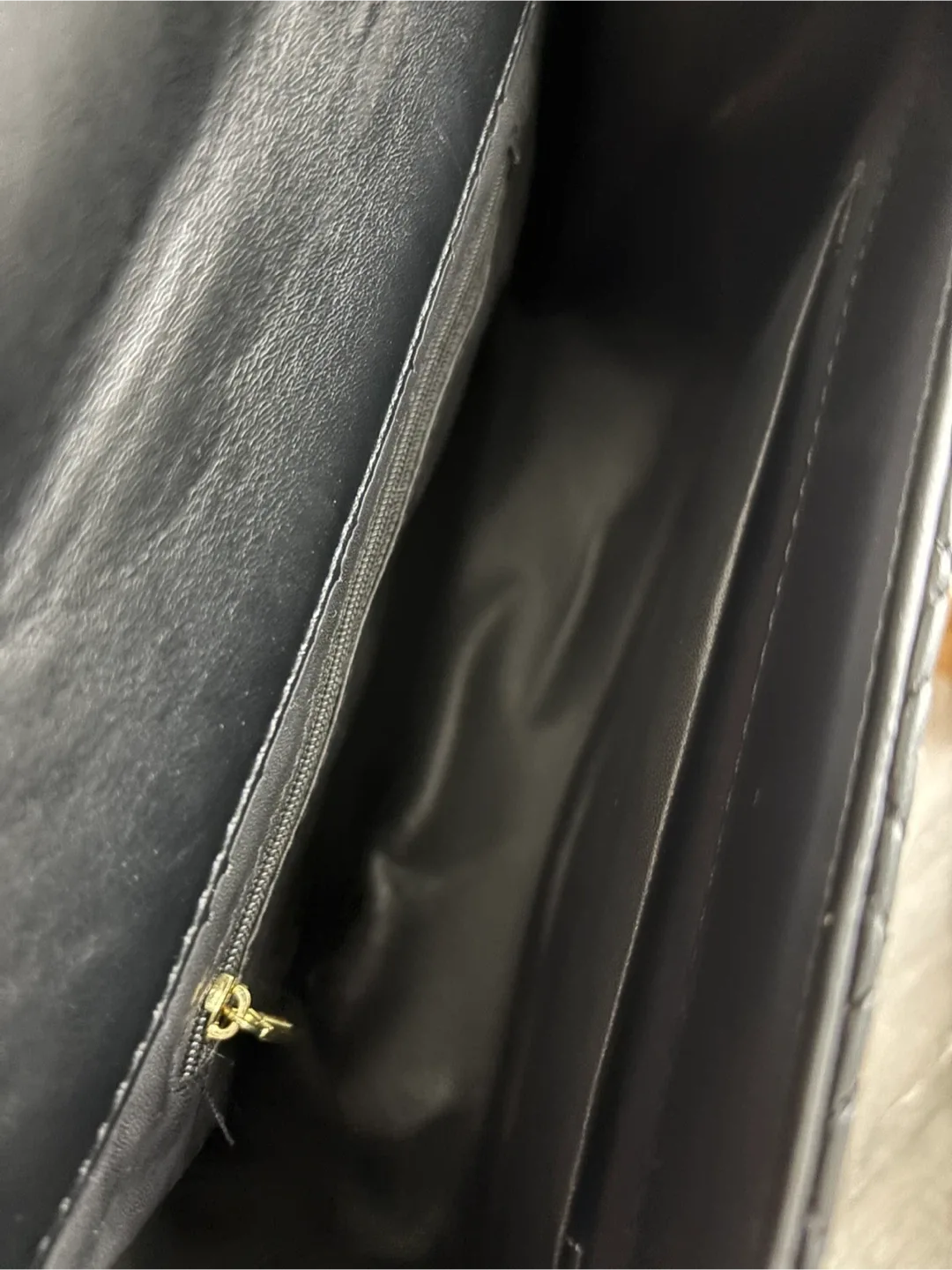 Tory Burch Black Shoulder Bag image indicator(3)