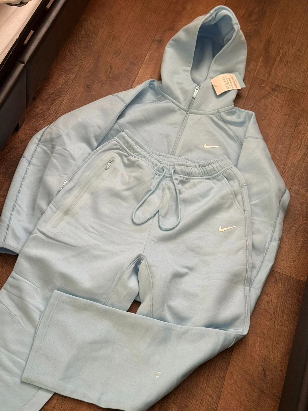 Nike x Drake NOCTA Apparel Set - Hoodie & Pants - Size M image indicator(2)