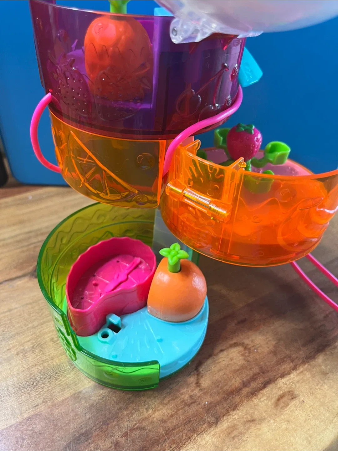 Polly Pocket Smoothie Stack Playset image indicator(5)