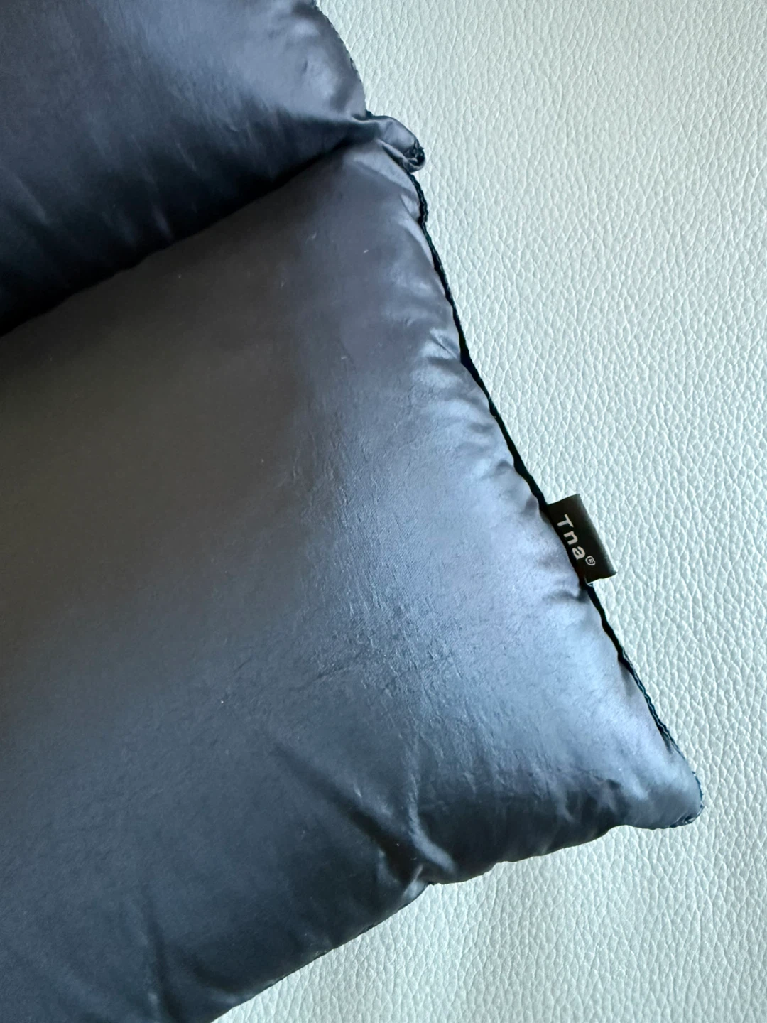 Tna The Super Puff Scarf - Black - photo 2