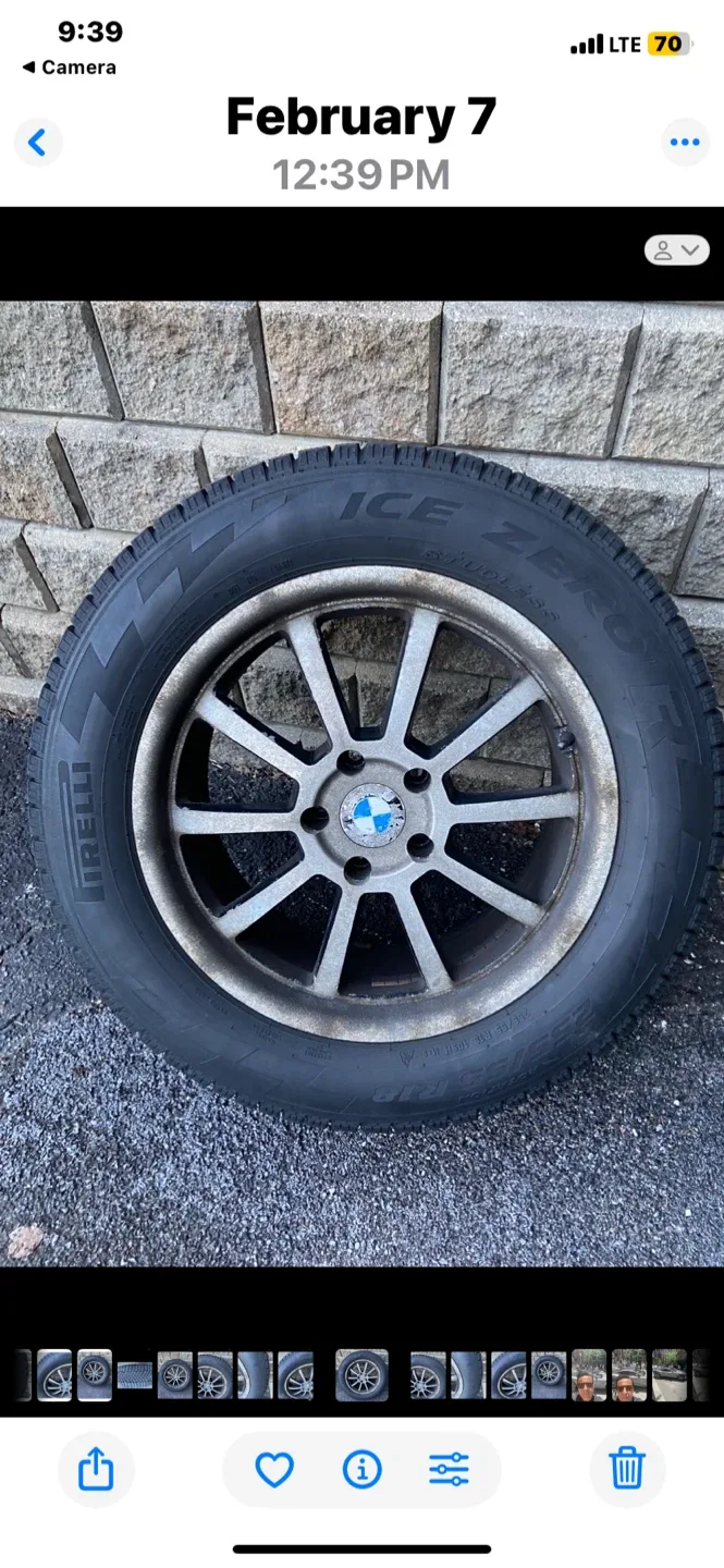 Pirelli Ice Zero Studless 255/55 R18 Tire with BMW Rim image indicator(4)
