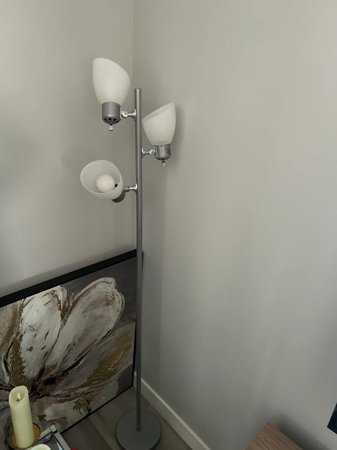 Silver Finish 3-Light Tree Lamp image indicator(3)