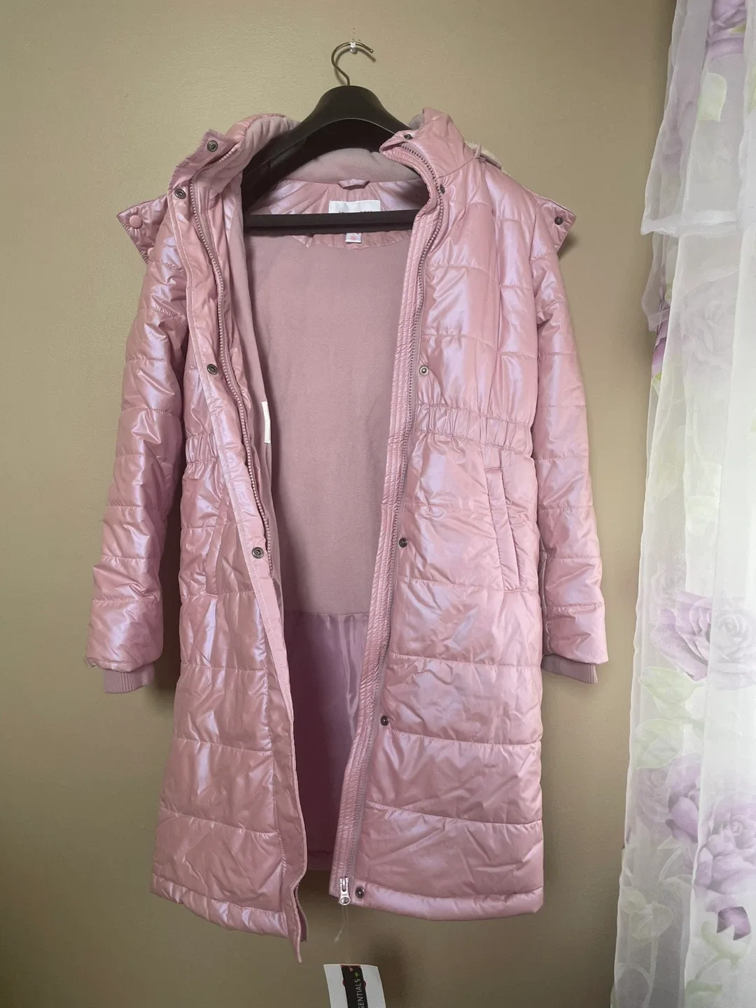 Pink Puffer Coat image indicator(2)
