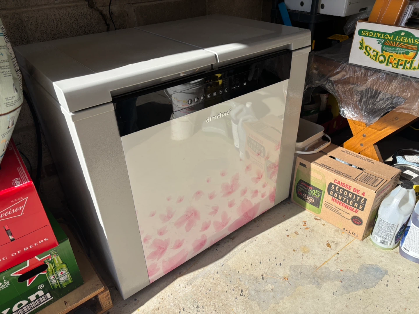 Dimchae kimchi Refrigerator