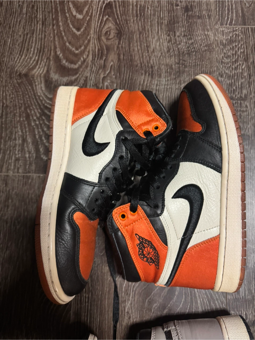 Nike Dunk Low Panda & Air Jordan 1s - photo 2