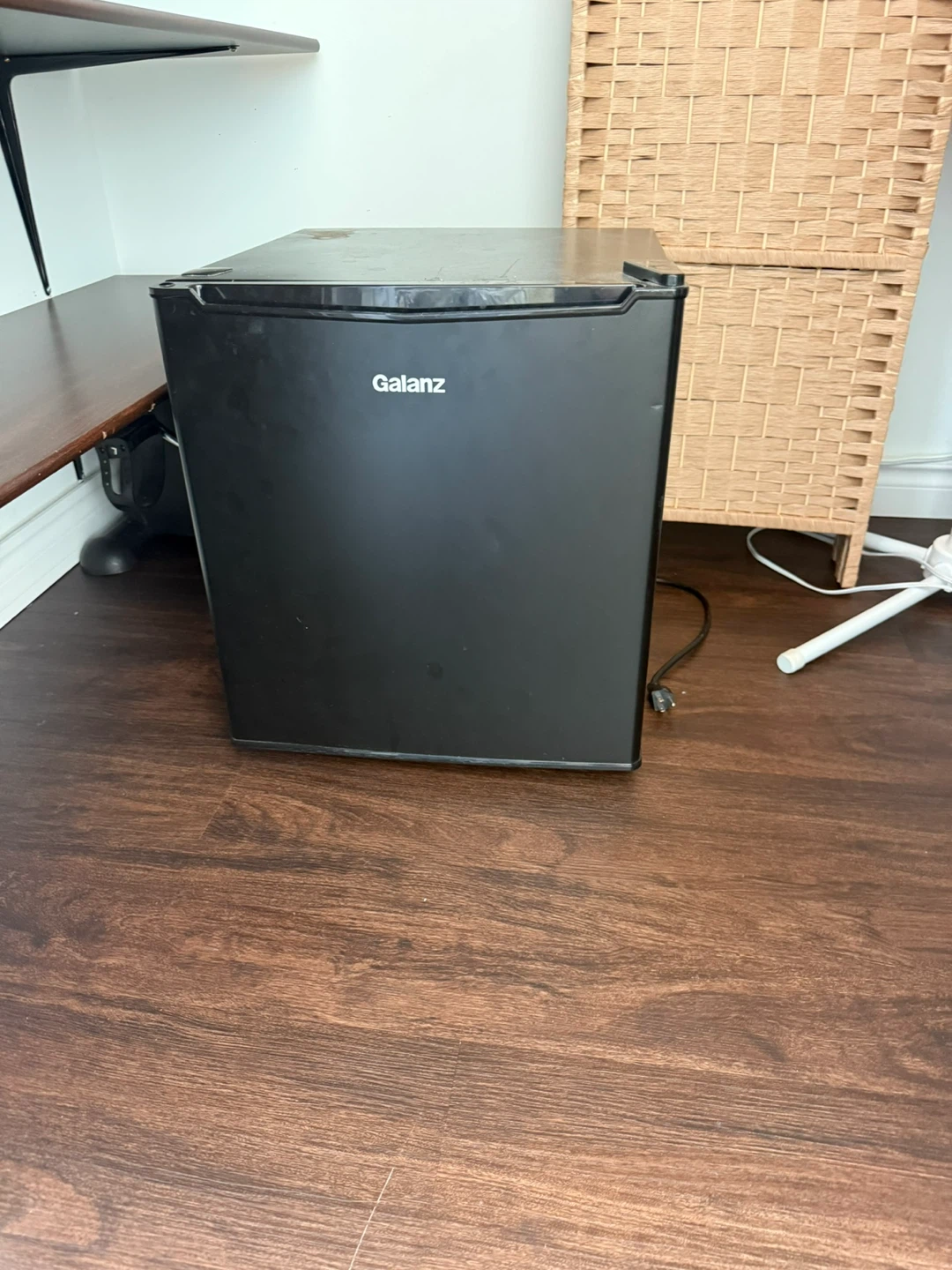 Galanz Compact Mini Fridge - Black