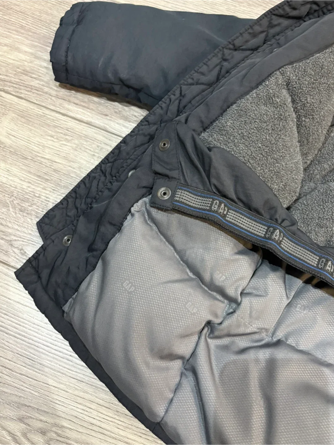 DOWN FILLED Baby Gap Winter Coat - Size 5T image indicator(3)