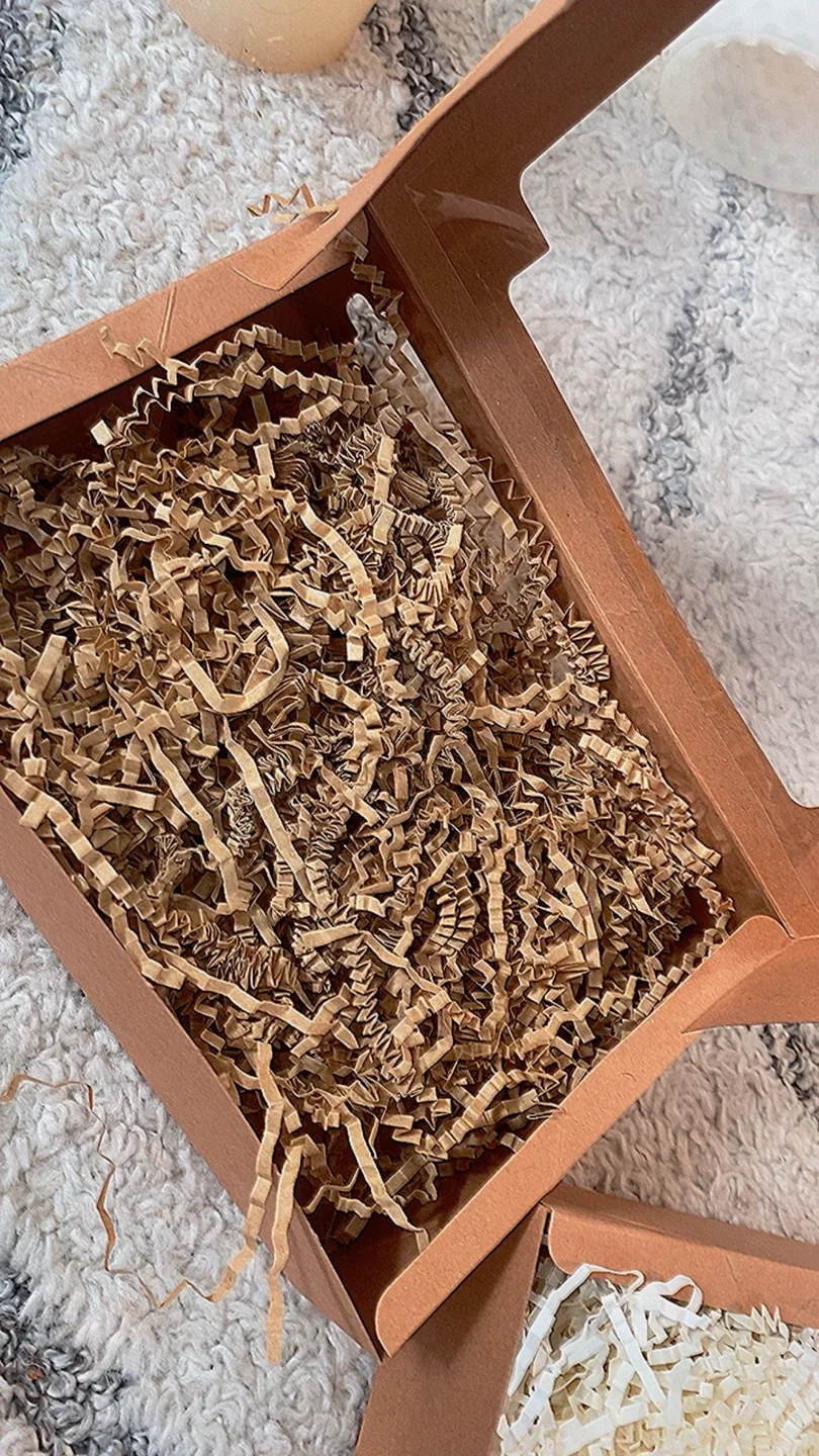 Empty Brown Box with Filler image indicator(2)