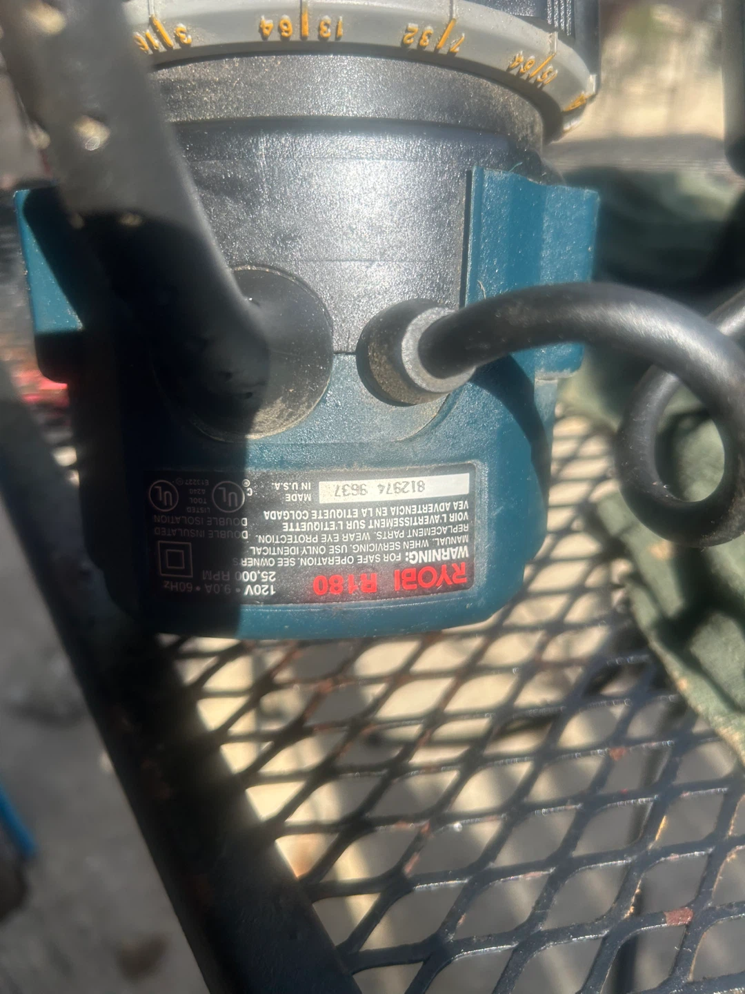Ryobi R180 Router 1/2 HP - photo 4