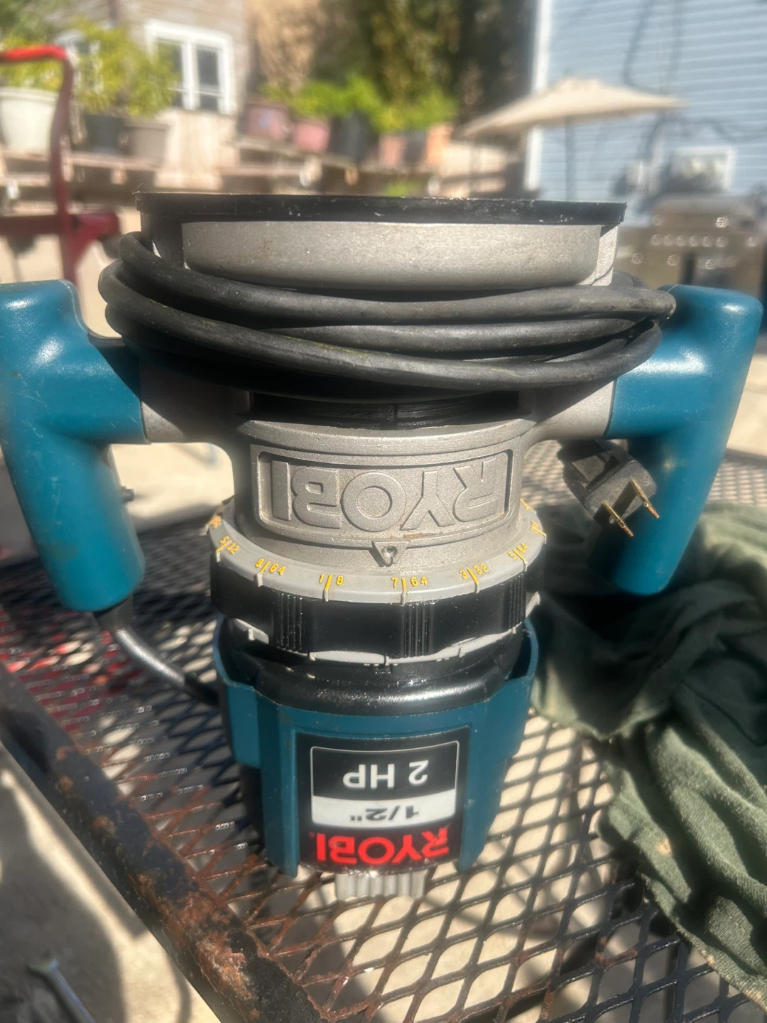 Ryobi R180 Router 1/2 HP - photo 2