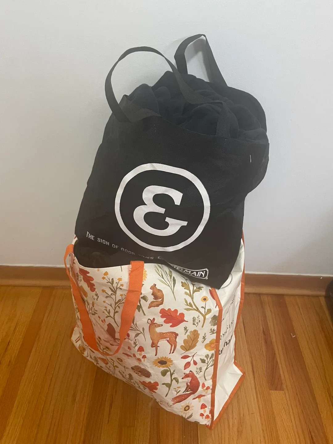 Mixed Clothing Lot - Various Brands & Styles image indicator(5)