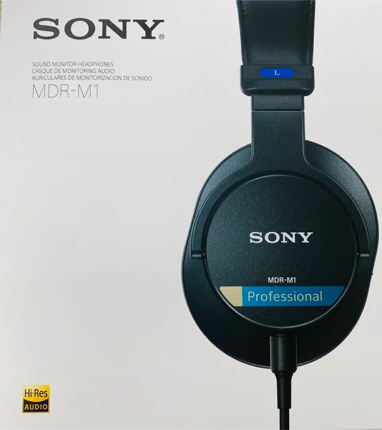 Sony MDR-M1 Professional Sound Monitor Headphones