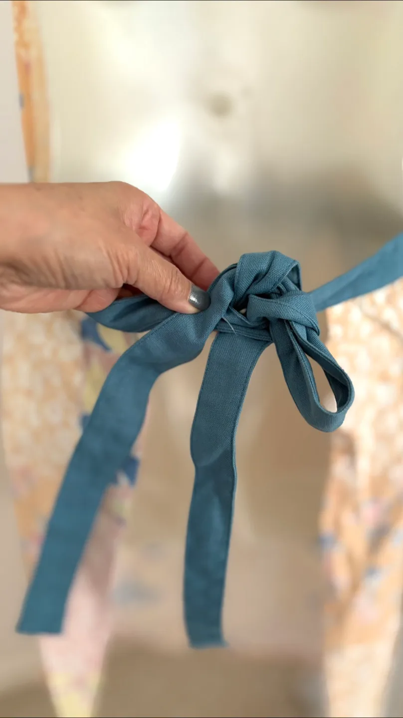 Wild Sage Hallie Floral Patchwork Apron - New image indicator(3)