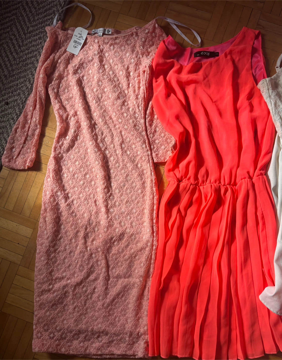 Summer dress clearance!! 8 dresses!! - photo 4