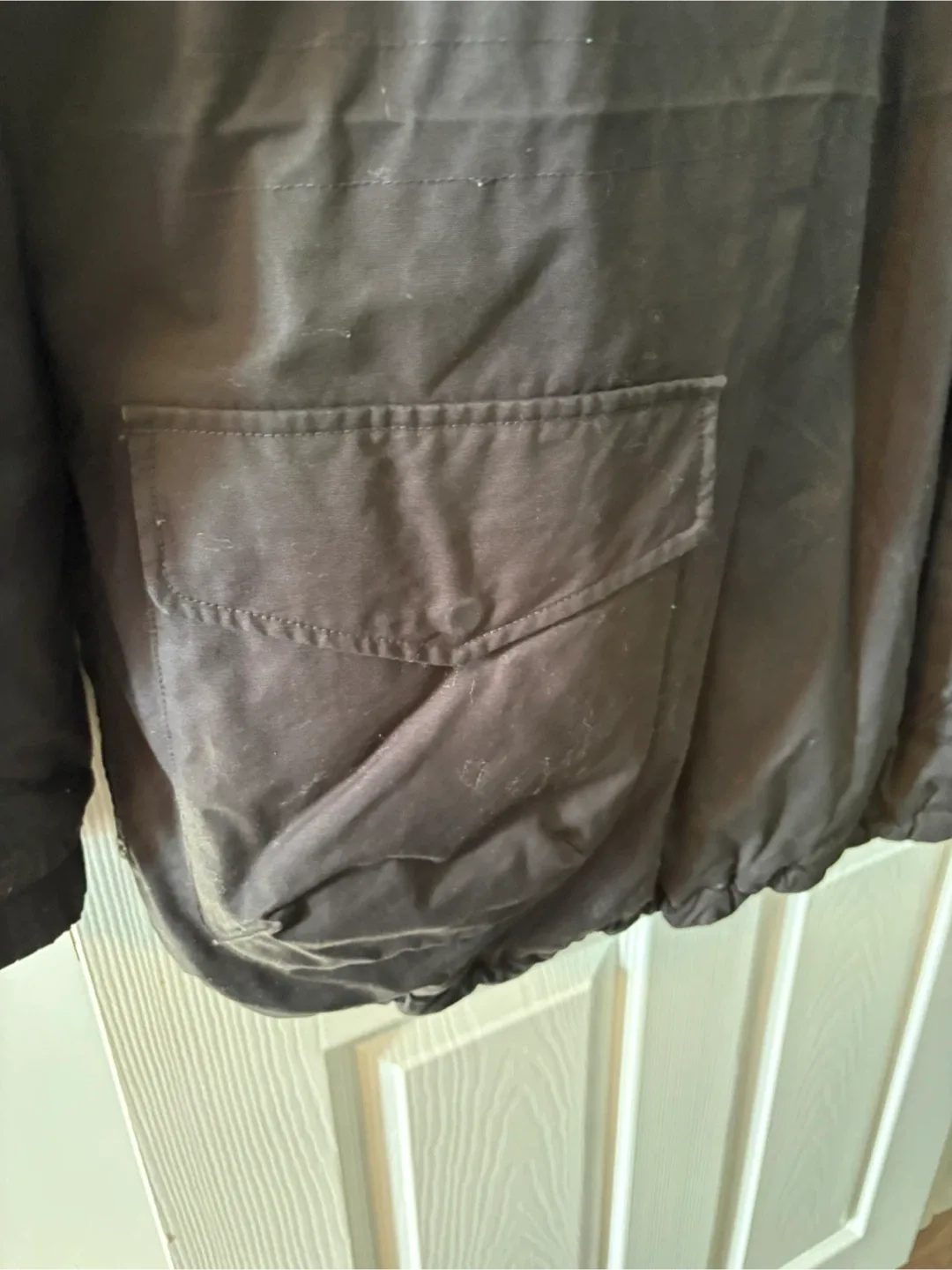 Uniqlo  Black Parka Size Large image indicator(3)