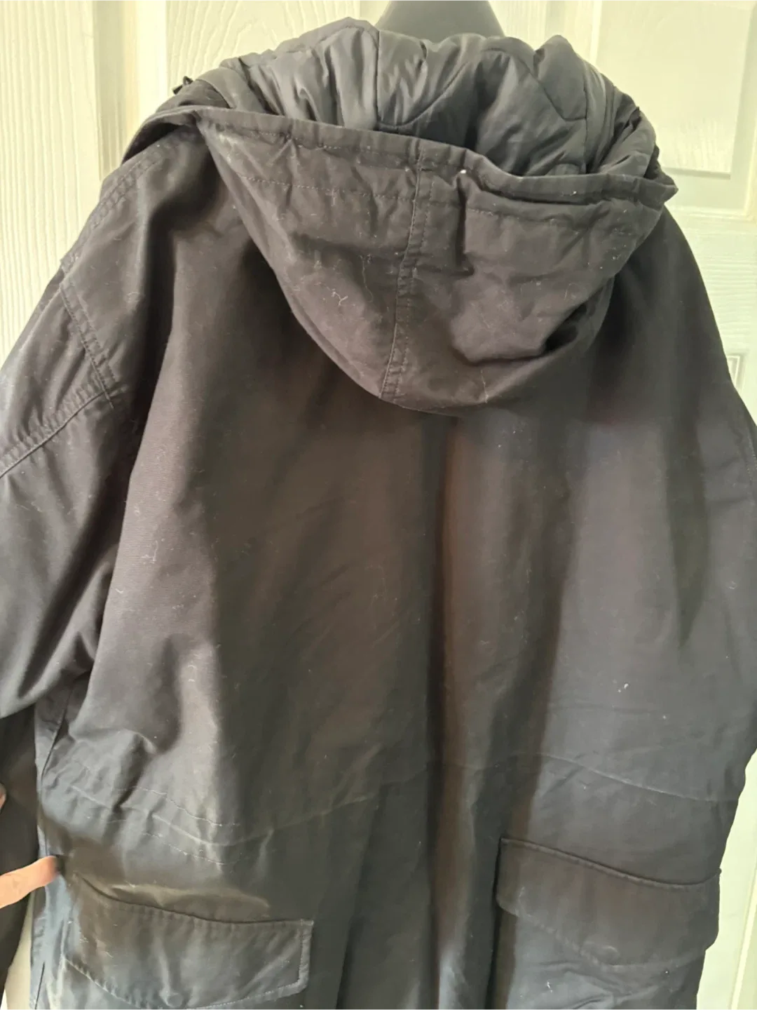 Uniqlo  Black Parka Size Large image indicator(2)