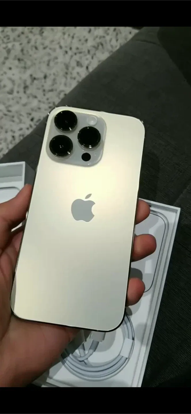 New Apple iPhone 14 Pro 128GB with Tons of brand new accessories image indicator(6)