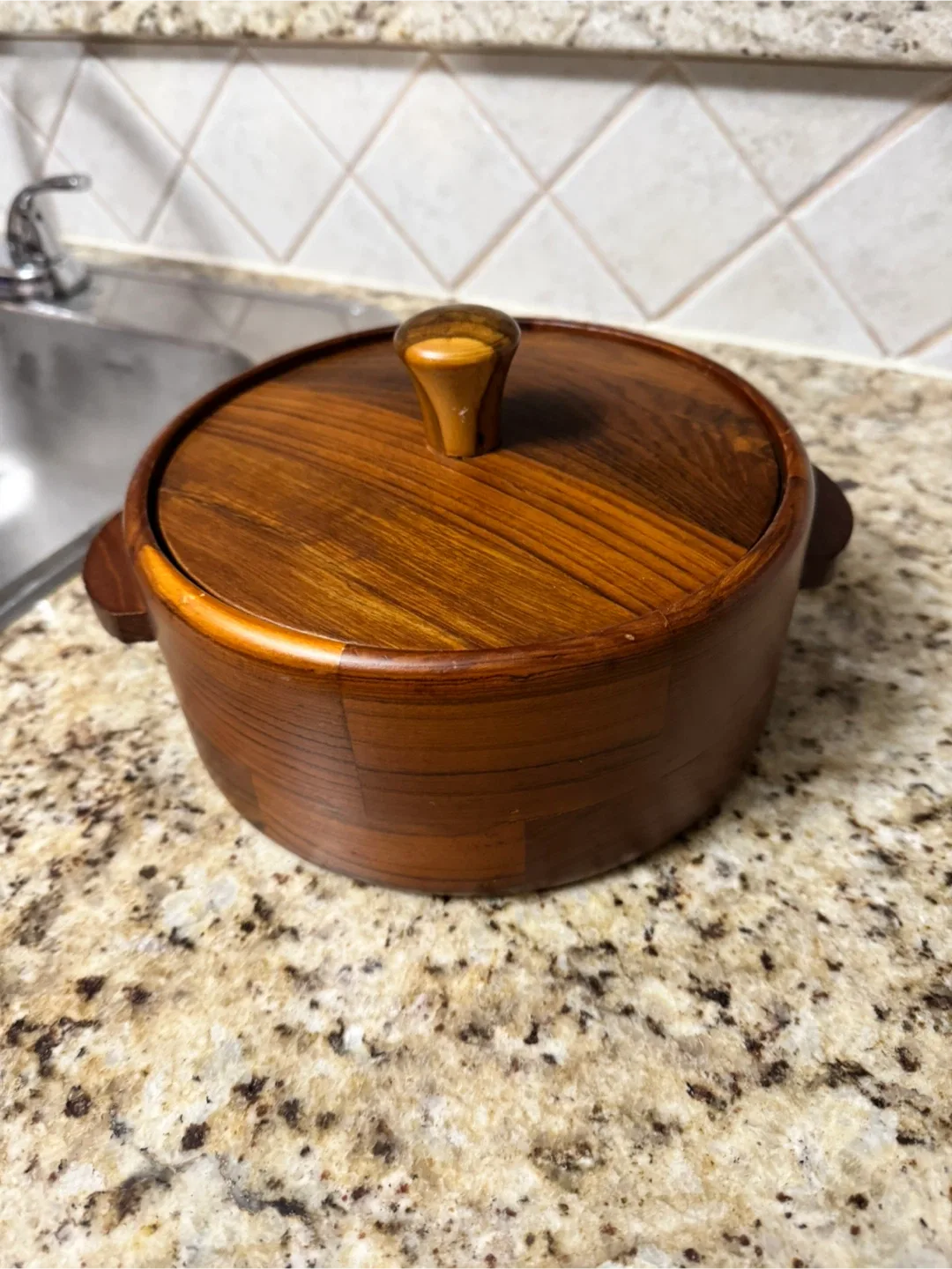 Wooden casserole dish thumbnail