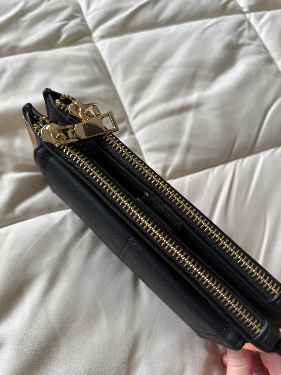 Black Double Zippered Wallet image indicator(4)