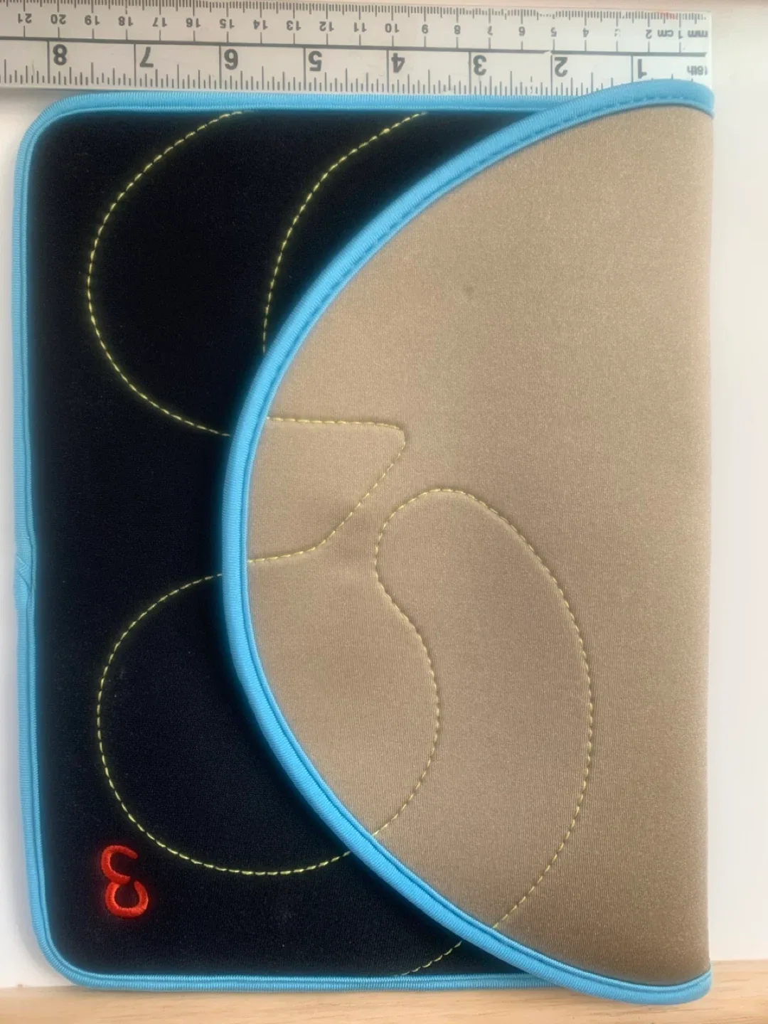 Loopworks Tablet Sleeve NEW 8”x10” image indicator(5)