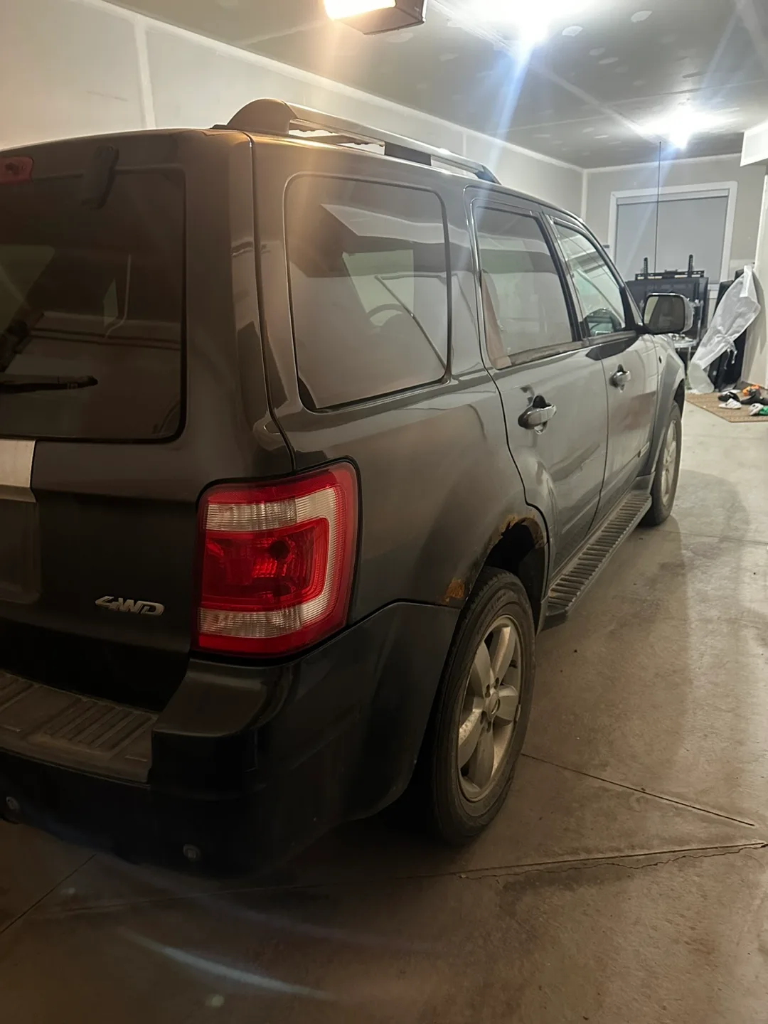 2008 Ford Escape Limited Edition — Runs Great! 220,000 KM image indicator(3)