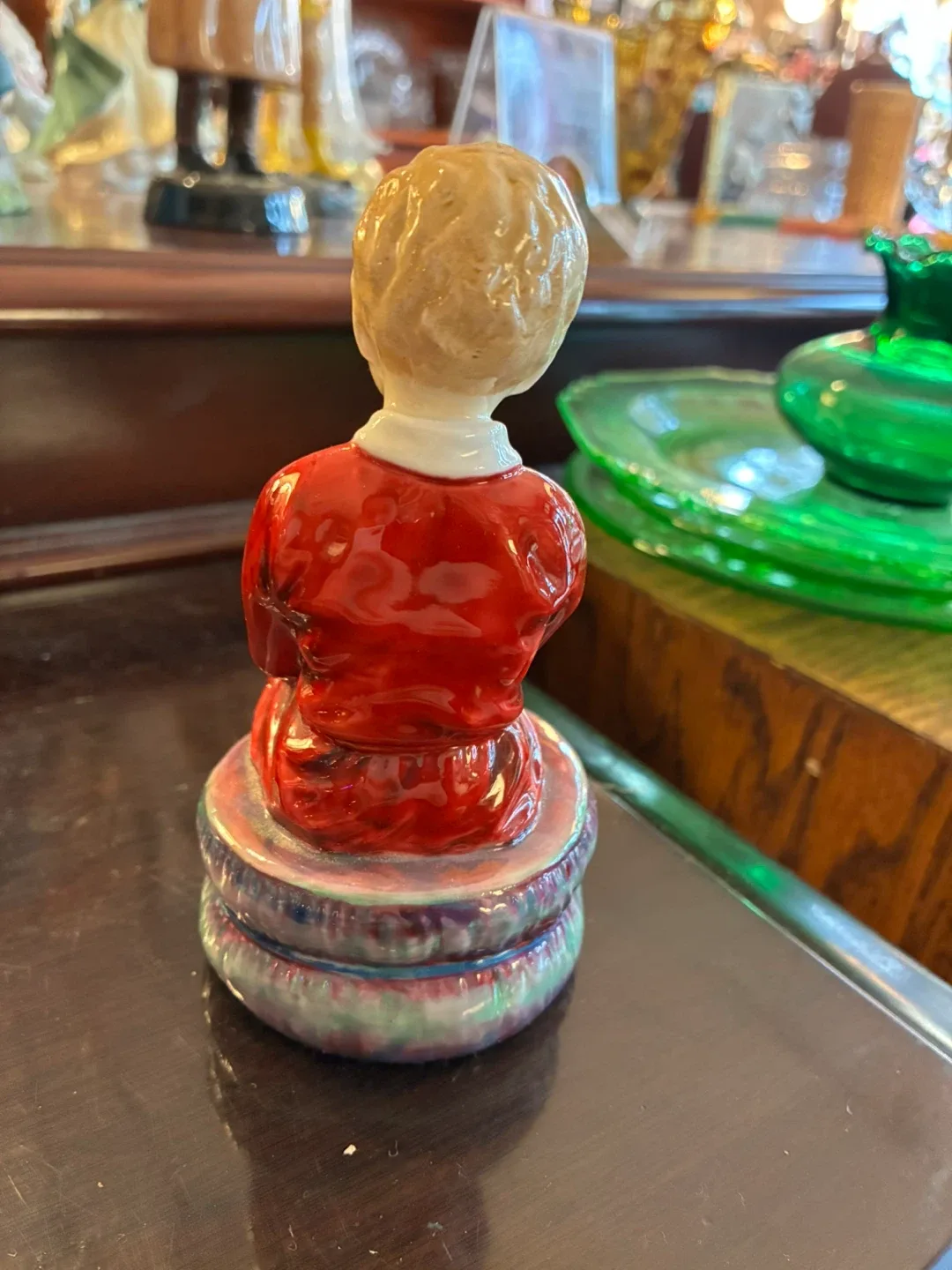 Paragon Fine Bone China Figurine image indicator(3)