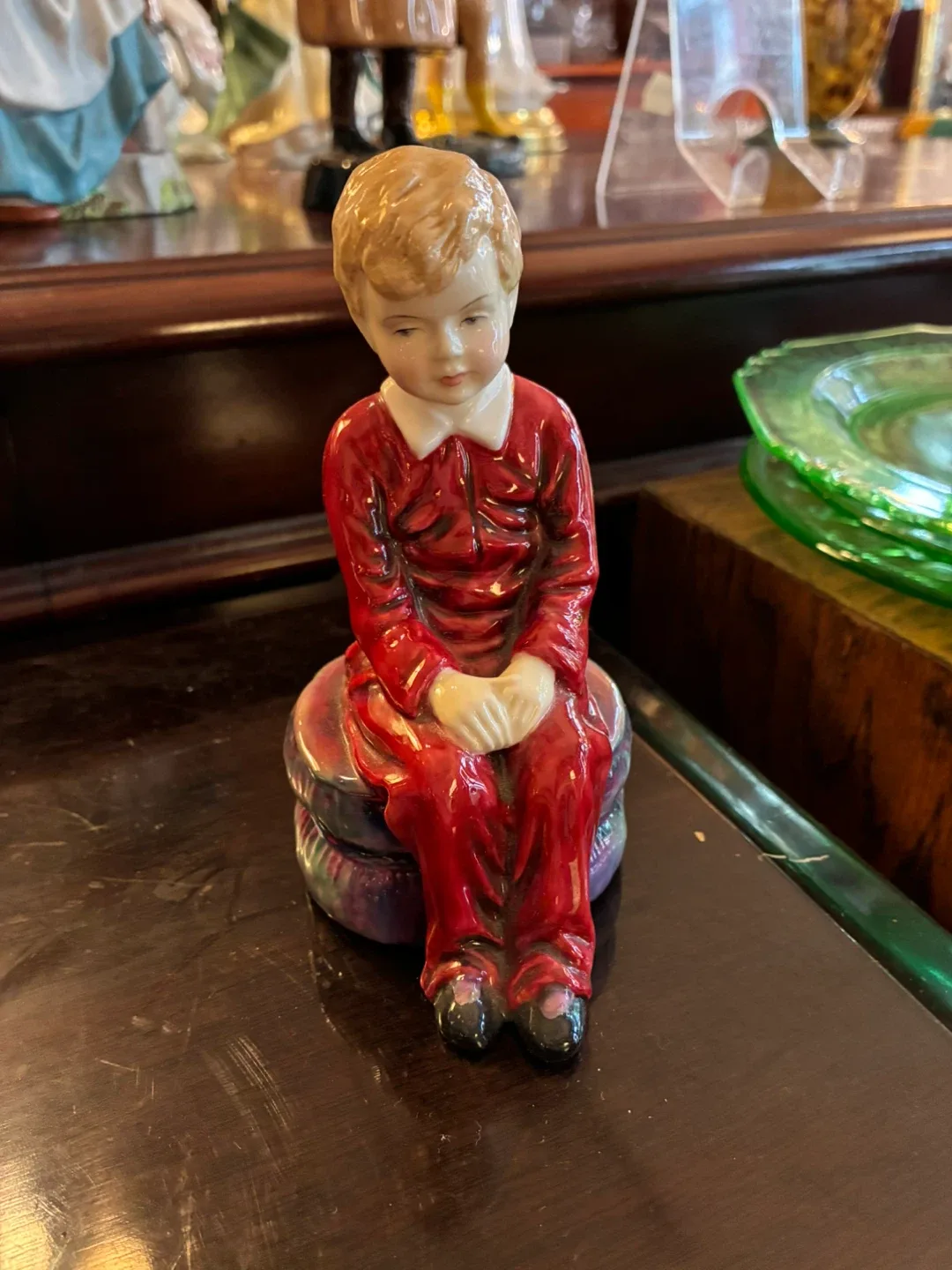 Paragon Fine Bone China Figurine thumbnail