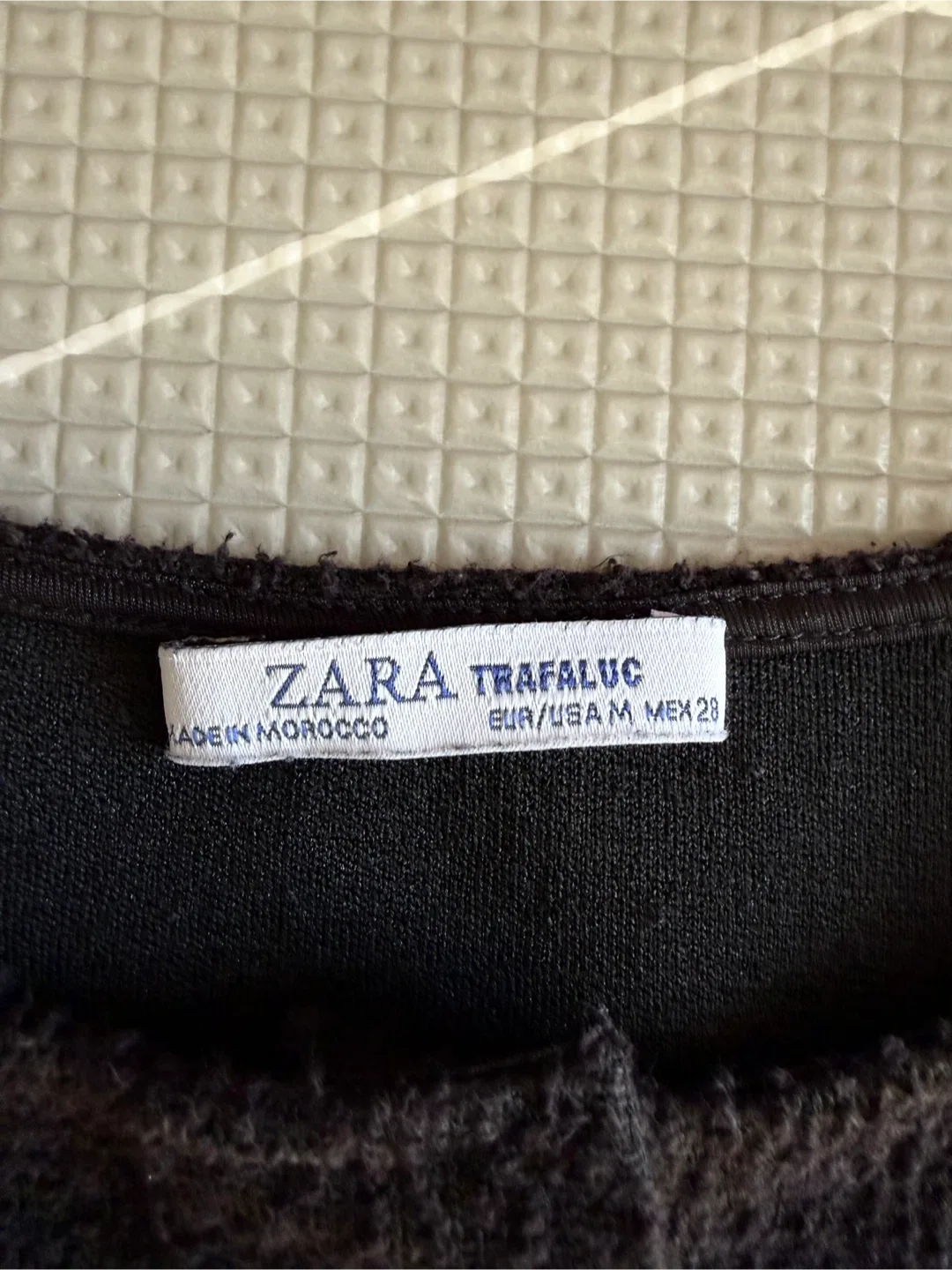 Black Dress - Size M image indicator(4)