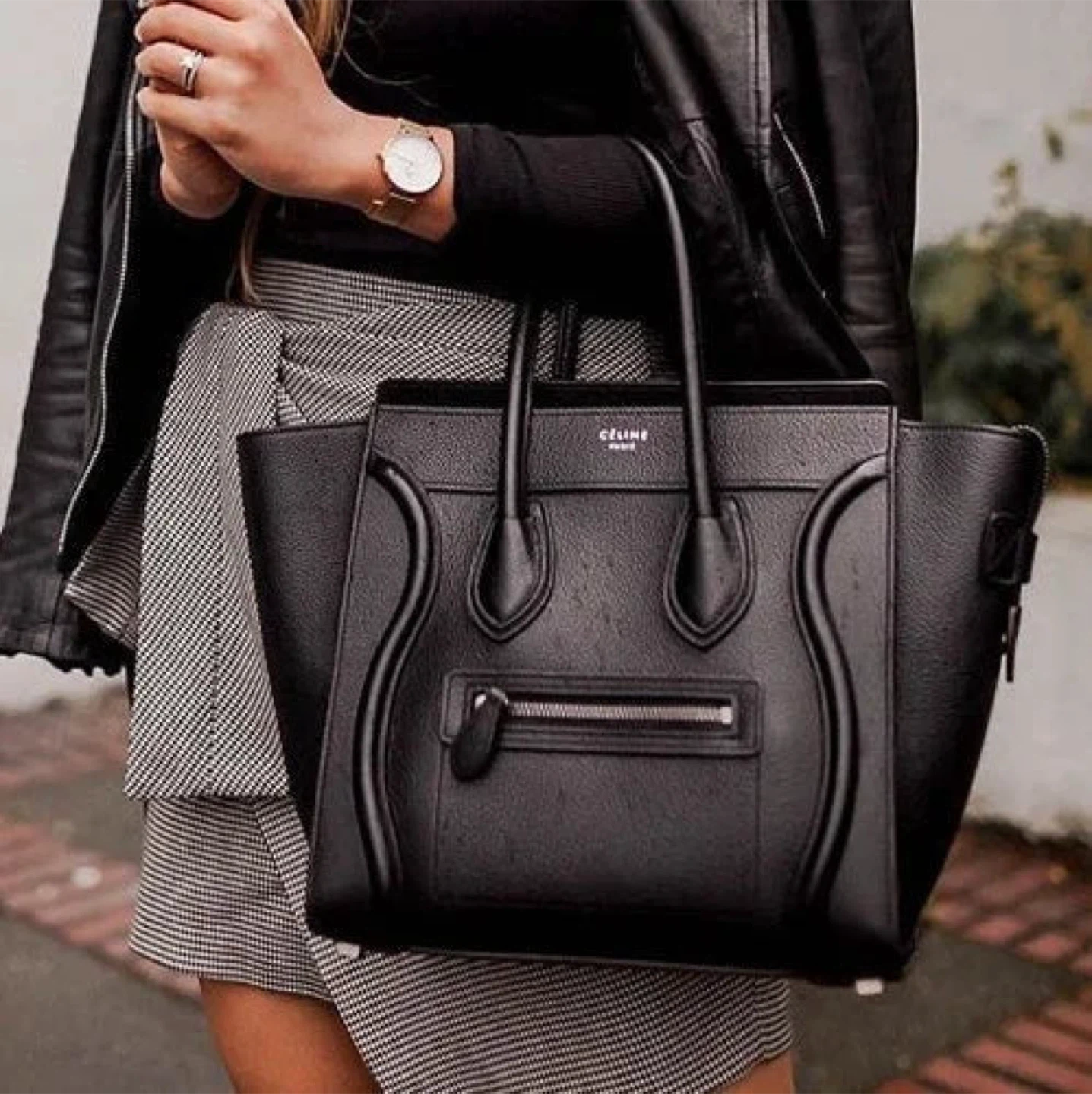 Celine Luggage Tote - Black Leather - photo 2