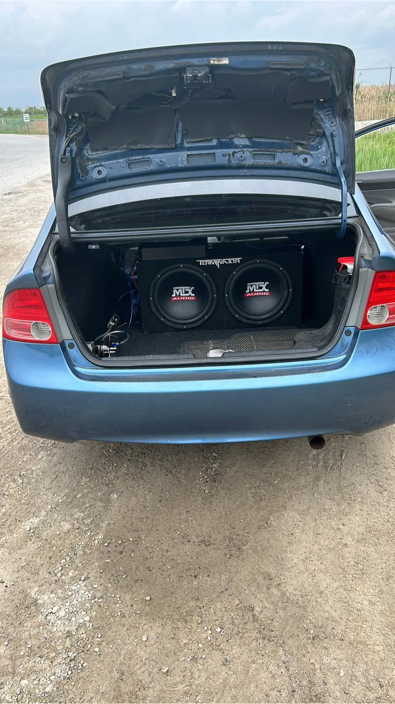 MTX Audio Terminator Dual Subwoofer thumbnail