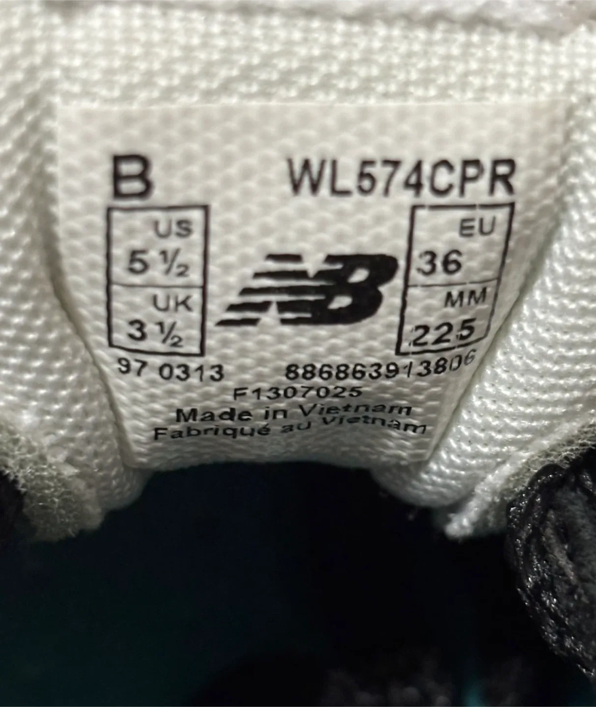 New Balance WL574CPR Kids Shoes - Size 5.5 image indicator(5)