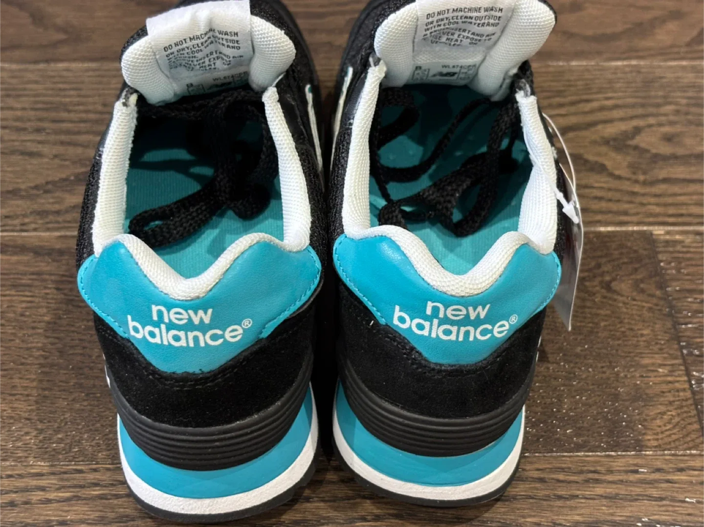 New Balance WL574CPR Kids Shoes - Size 5.5 image indicator(3)