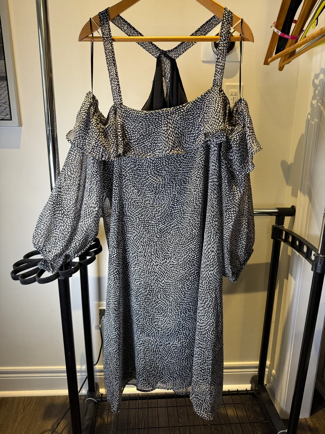 Penningtons Black & White Dress - Size 2X image indicator(3)