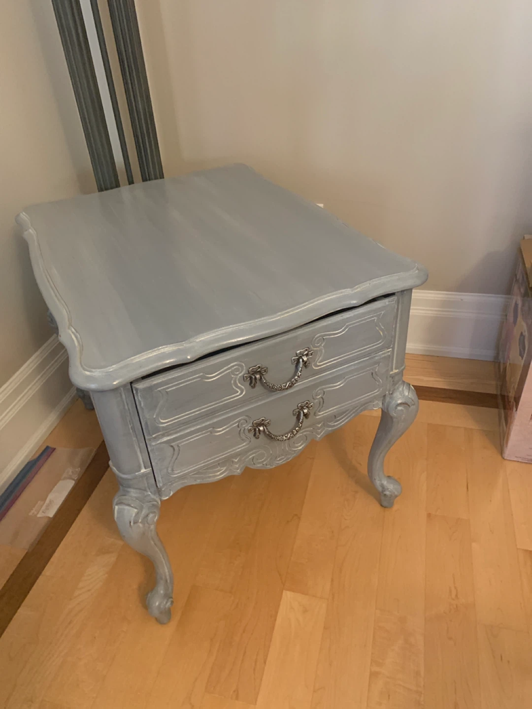 Grey Painted Wood End Table - photo 2