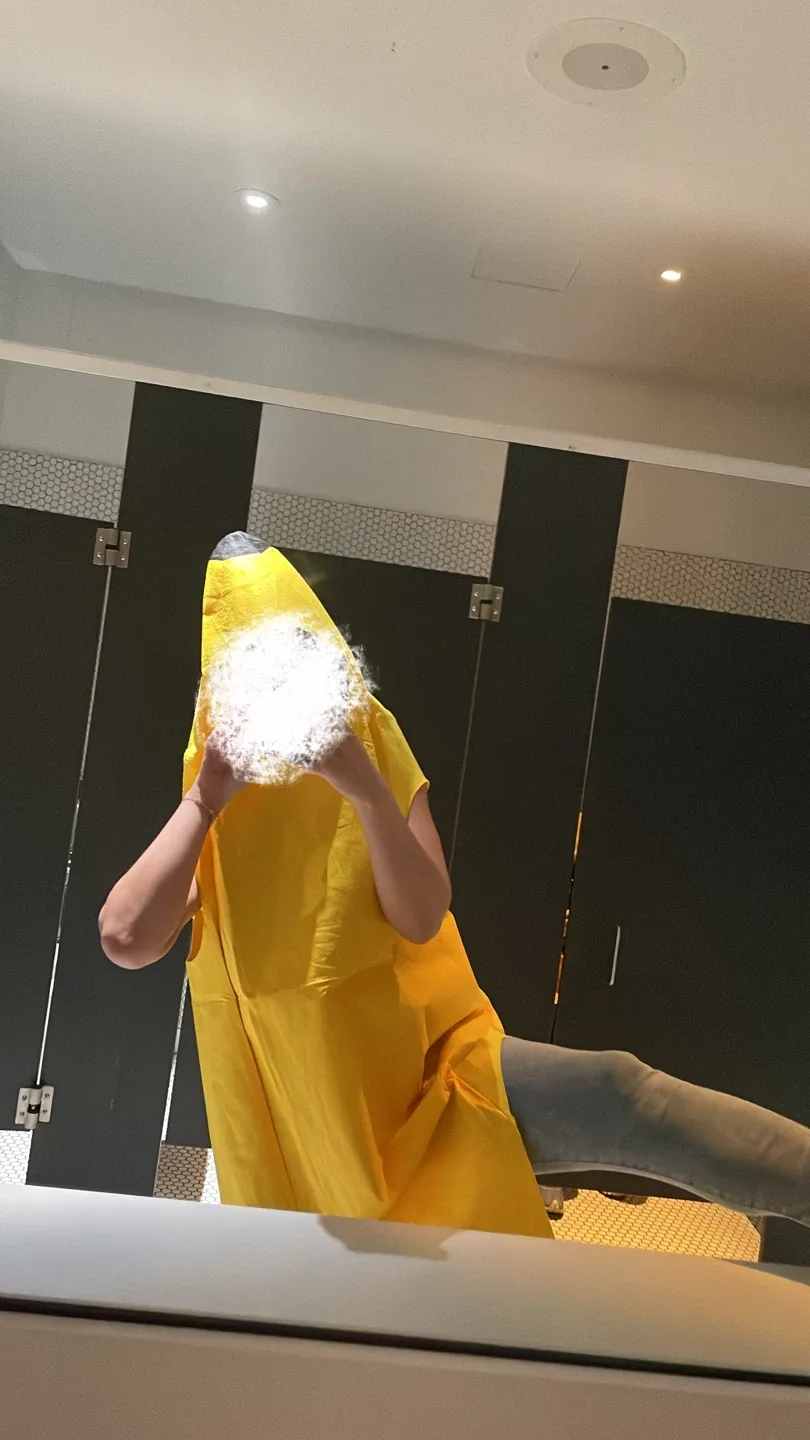 Banana costume for Halloween costume image indicator(3)