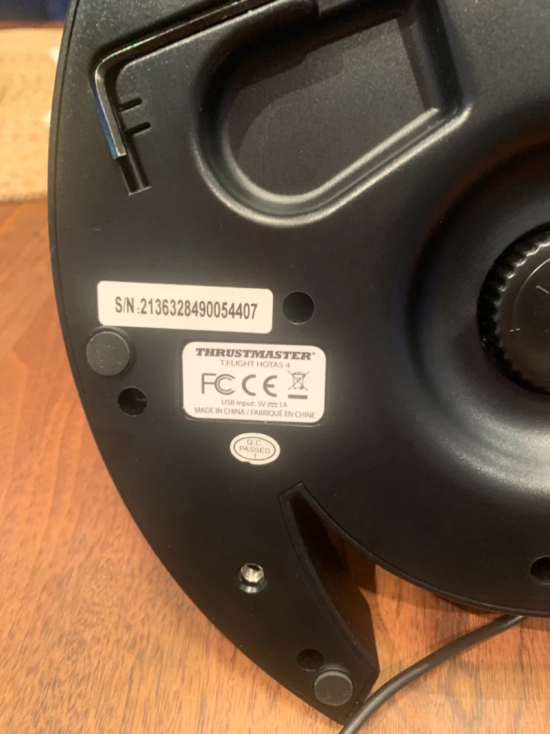 Thrustmaster T.Flight HOTAS 4 Joystick image indicator(2)